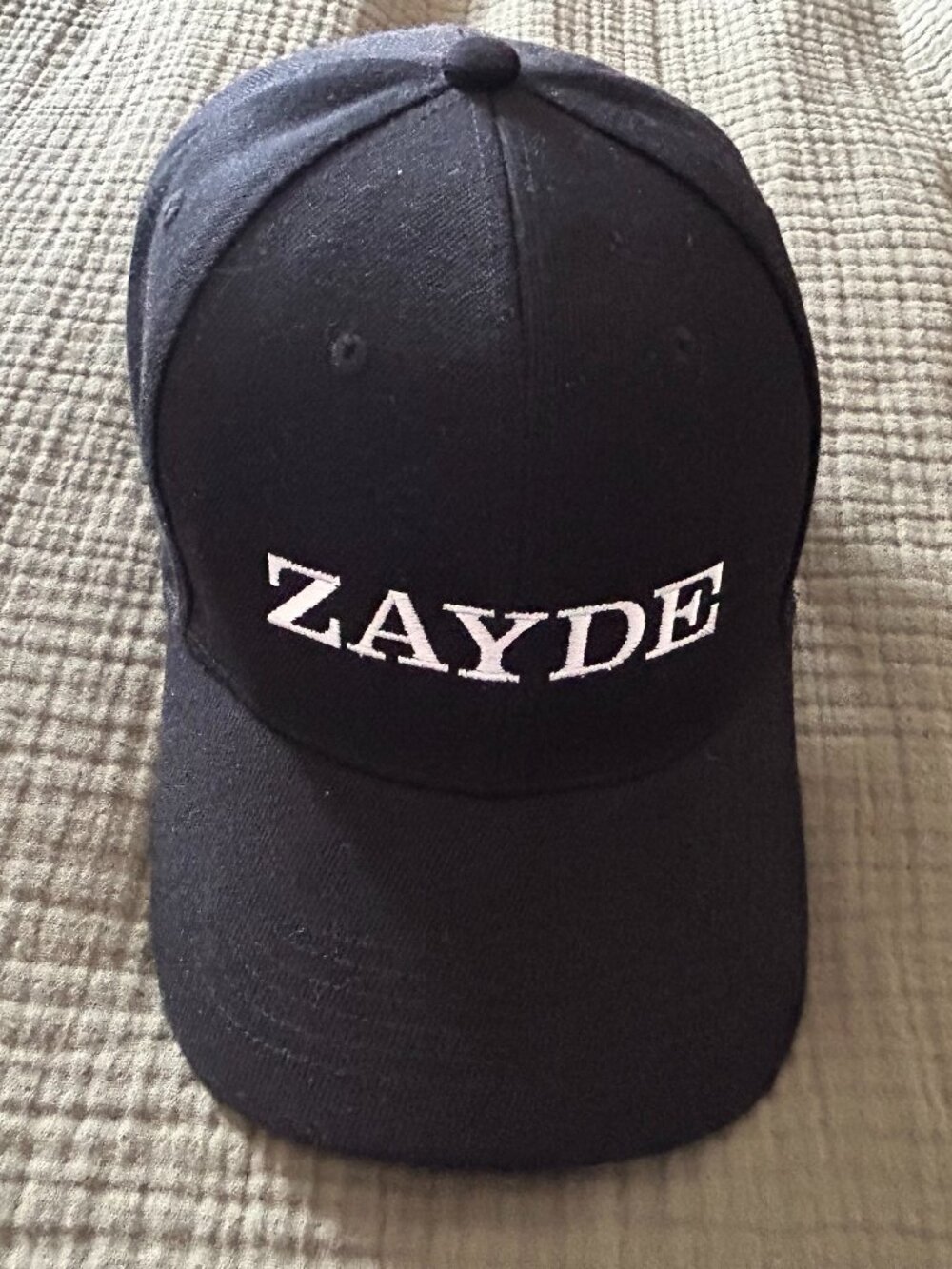 "Zayde" embrodiered baseball hat